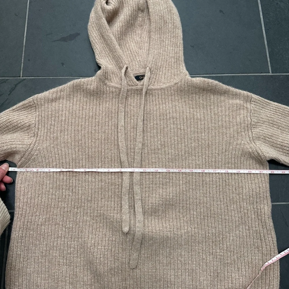 Quince Mongolian Cashmere Fisherman Hoodie - Picture 5 of 7